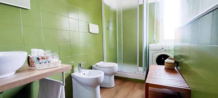 2 Bedroom Gem Near Milano Centrale Fast Wi Fi Kademy House Стая снимка