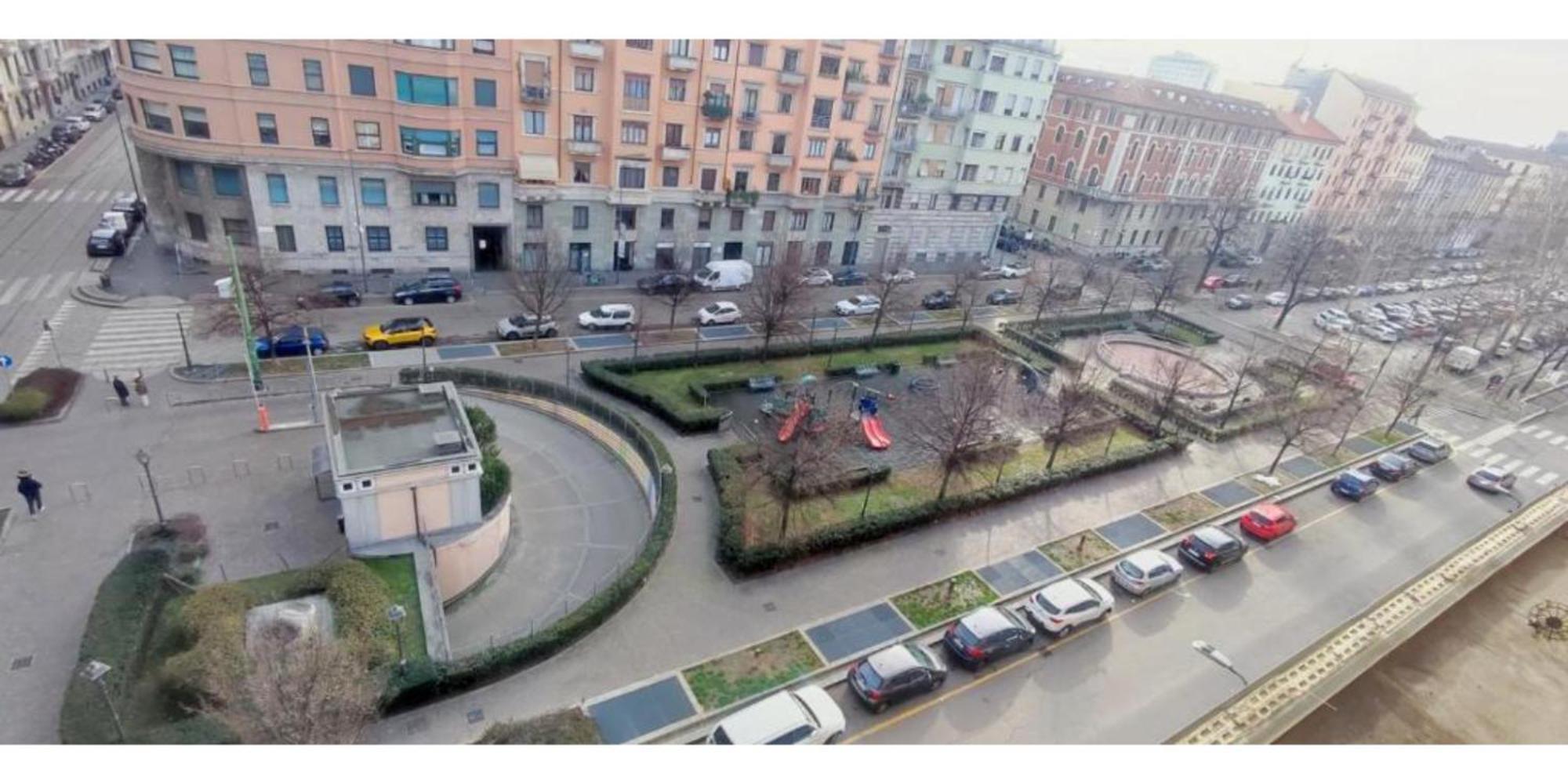 2 Bedroom Gem Near Milano Centrale Fast Wi Fi Kademy House Екстериор снимка