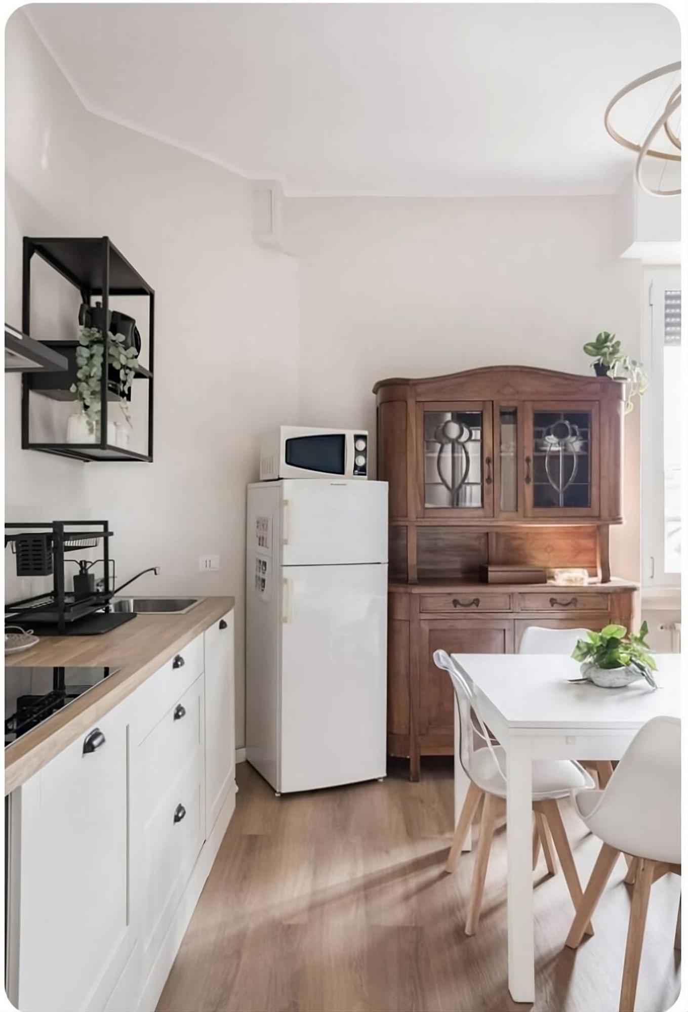 2 Bedroom Gem Near Milano Centrale Fast Wi Fi Kademy House Екстериор снимка
